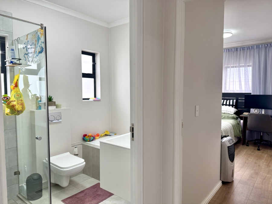 To Let 3 Bedroom Property for Rent in Verdeau Lifestyle Estate Western Cape